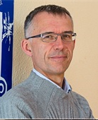 <b>Thierry Poinsot</b> is the research director of the Institut de Mécanique des <b>...</b> - poinsot